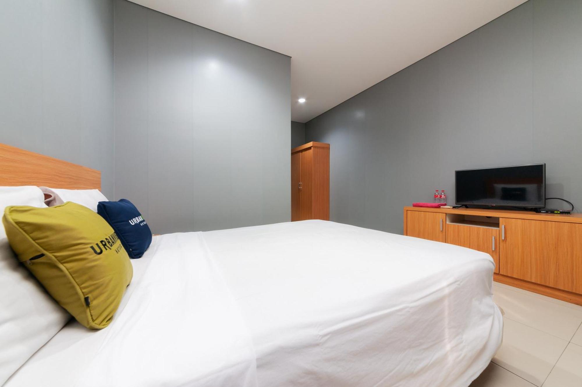 Reddoorz Plus Near Kelapa Dua Kebon Jeruk 자카르타 외부 사진
